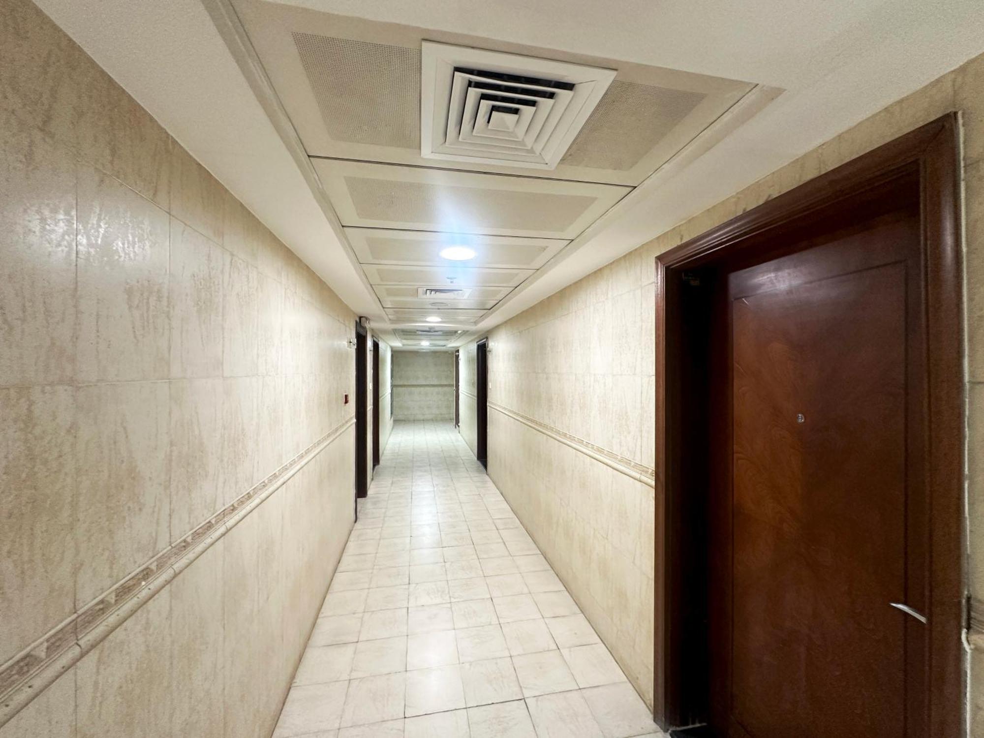 Quiet Partition In Tecom Barsha Heights Alloggio in famiglia *